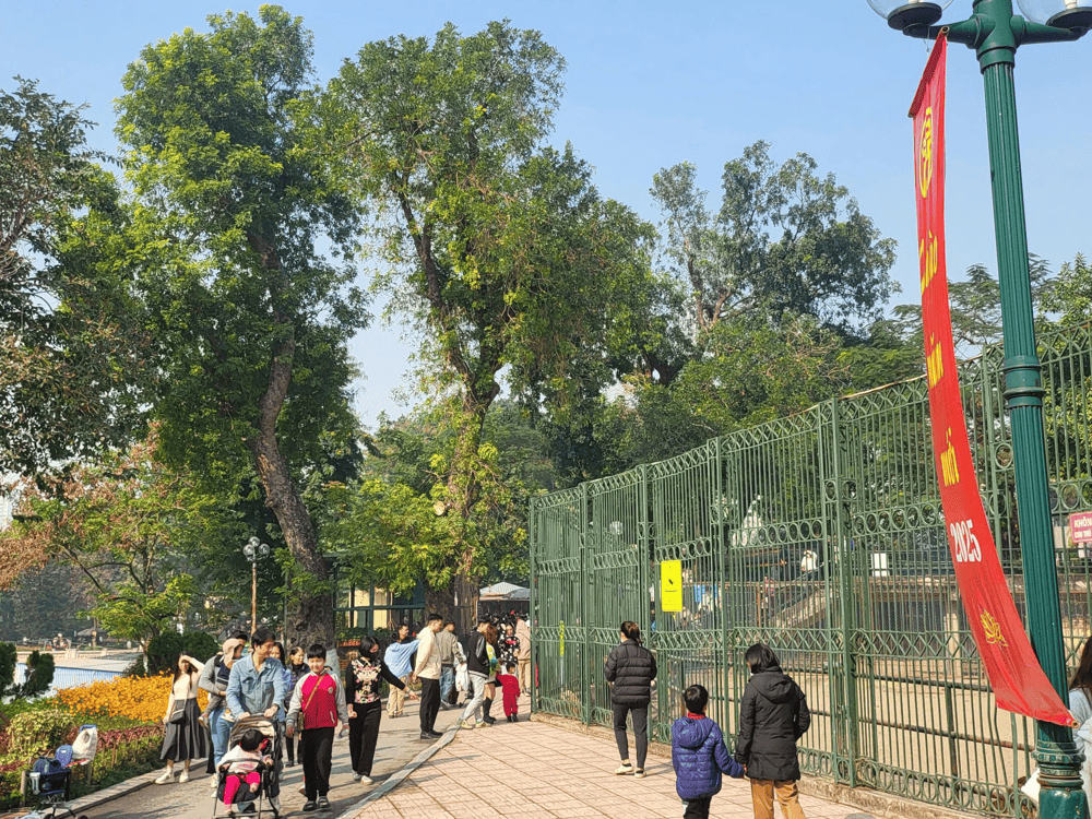 Prepare for your visit with helpful tips for comfort, safety, and an enjoyable experience at Hanoi Zoo (Source: Fanpage VƯỜN THÚ HÀ NỘI)